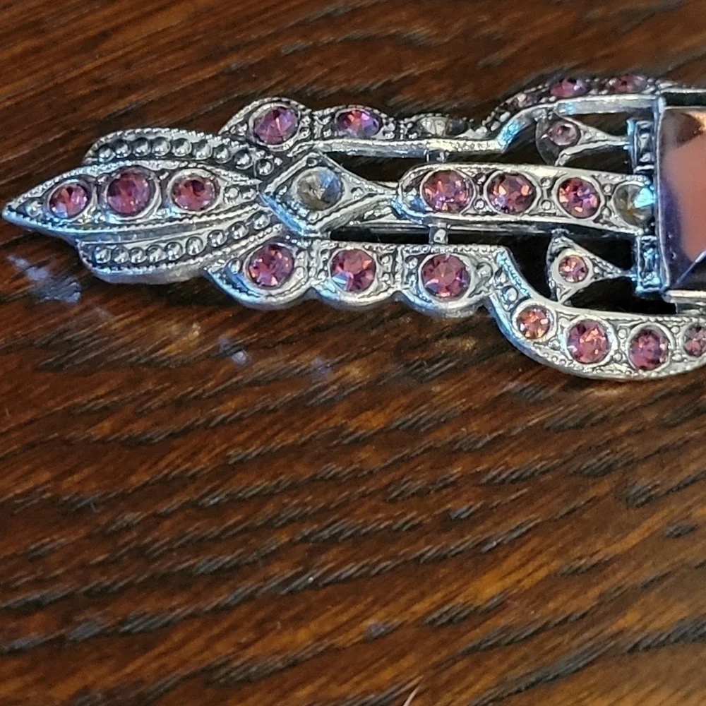 Copy - Vintage Brooch purple stone it does have a few stones missing.